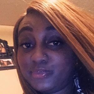 Meet your Posher, Nadia